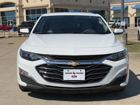 Used 2022 Chevrolet Malibu LS w/ Driver Confidence Package II image 9