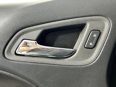 Used 2022 Chevrolet Colorado LT w/ Fleet Safety Package image 26