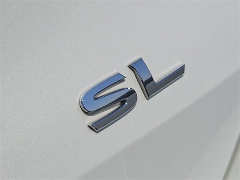 Used 2020 Nissan Rogue SL w/ Premium Package image 12