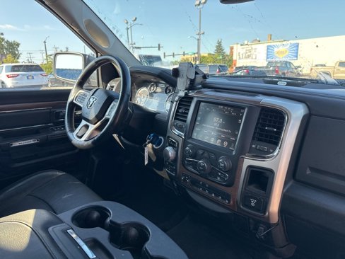 Used 2014 RAM 1500 Laramie image 30