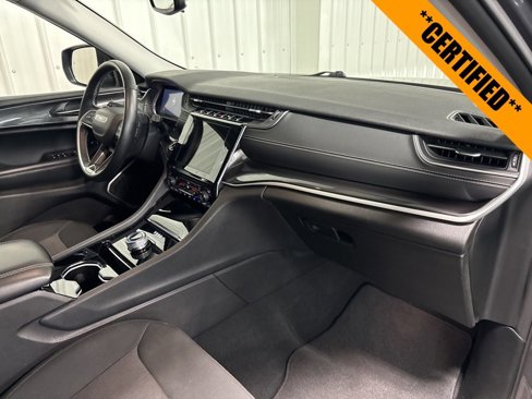 Certified 2022 Jeep Grand Cherokee L Laredo w/ Luxury Tech Group I image 16
