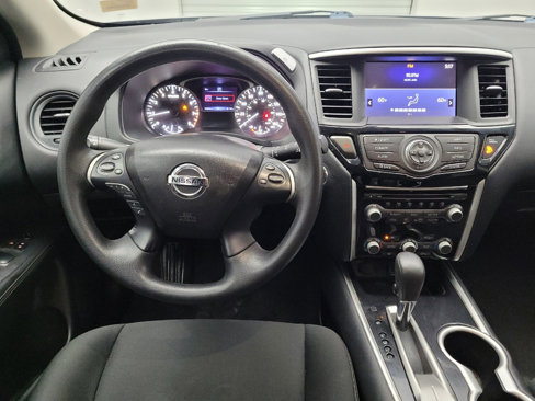 Used 2020 Nissan Pathfinder S image 22