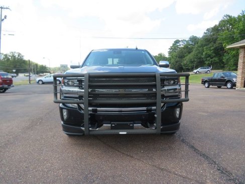 Used 2017 Chevrolet Silverado 1500 High Country image 5