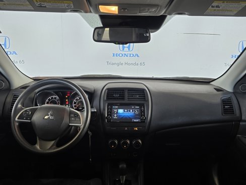 Used 2023 Mitsubishi Outlander Sport ES image 6