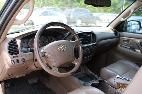 Used 2003 Toyota Sequoia Limited image 13
