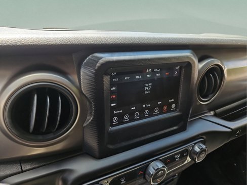 Used 2020 Jeep Wrangler Unlimited Sport S image 19