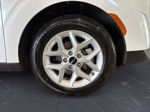 Certified 2023 Kia Soul LX w/ LX Technology Package image 39