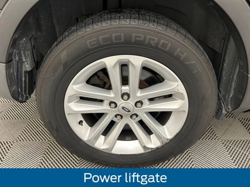 Used 2014 Ford Explorer XLT w/ Equipment Group 202A image 19