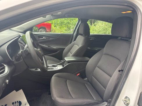 Used 2023 Chevrolet Malibu LT image 16