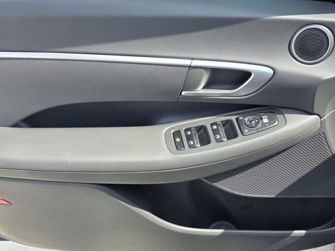 Used 2020 Hyundai Sonata SE image 14
