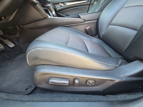 Used 2021 Honda Accord Sport image 16