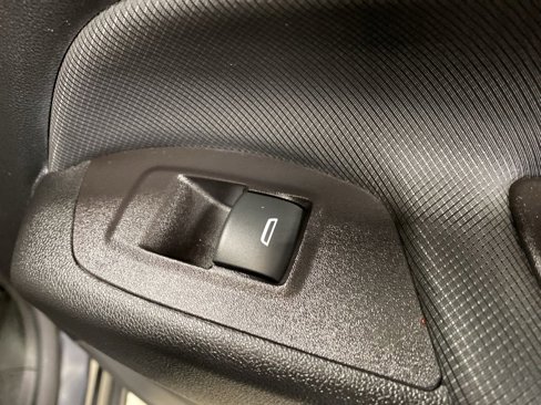 Used 2022 Chevrolet Equinox RS image 25