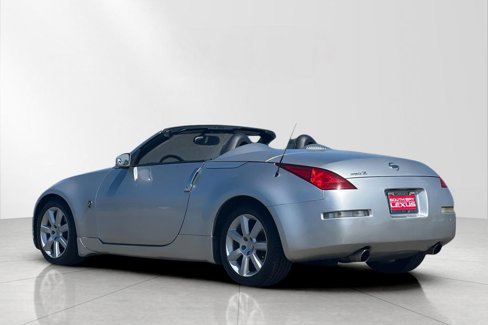 Used 2004 Nissan 350Z Enthusiast image 7