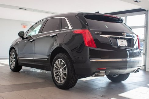 Used 2017 Cadillac XT5 Luxury w/ Driver Awareness Package image 8