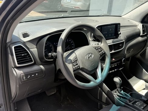 Used 2021 Hyundai Tucson Value w/ Cargo Package image 12