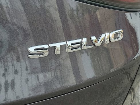 New 2024 Alfa Romeo Stelvio Sprint image 16