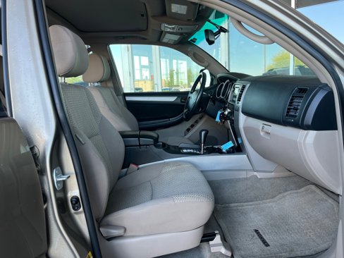 Used 2007 Toyota 4Runner SR5 image 19