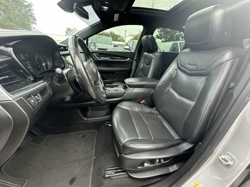 Used 2020 Cadillac XT5 Premium Luxury image 15