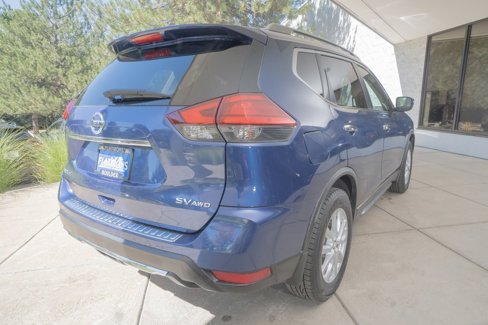 Used 2017 Nissan Rogue SV image 6