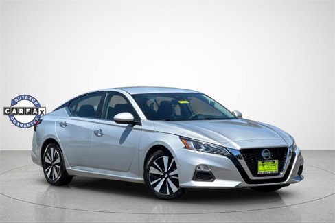 Used 2022 Nissan Altima 2.5 SV image 2