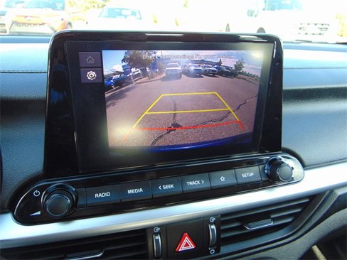 Used 2023 Kia Forte LXS image 13
