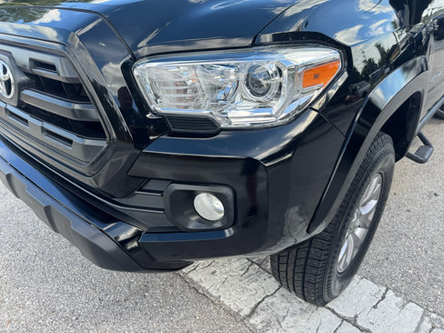 Used 2017 Toyota Tacoma SR5 image 14