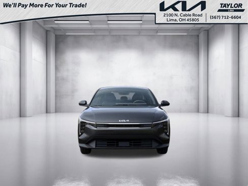 New 2025 Kia K4 LXS image 2