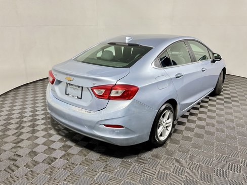 Used 2017 Chevrolet Cruze LT w/ Convenience Package image 12