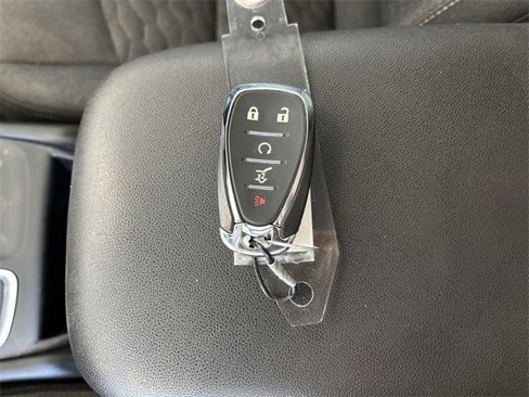 Used 2020 Chevrolet Equinox LT image 32