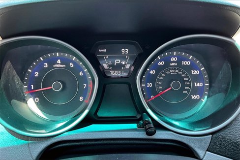Used 2016 Hyundai Elantra SE image 19