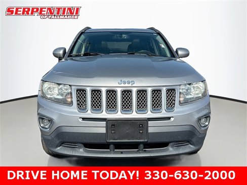 Used 2015 Jeep Compass High Altitude image 3