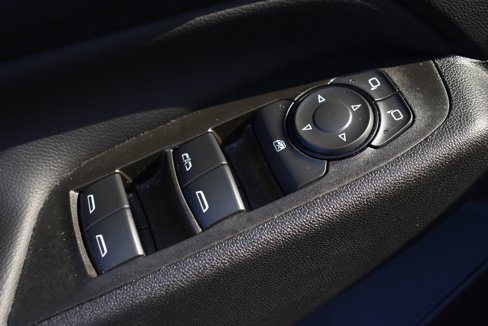 Used 2023 Chevrolet Equinox LT image 11