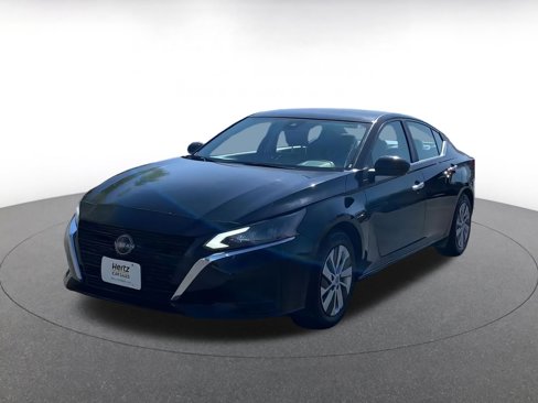 Used 2023 Nissan Altima 2.5 S image 7