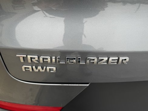 Used 2022 Chevrolet TrailBlazer LT image 45