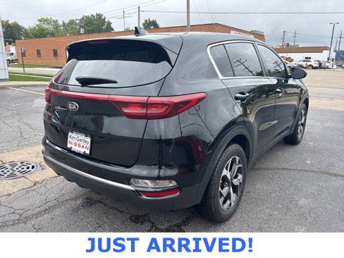 Used 2021 Kia Sportage LX image 7
