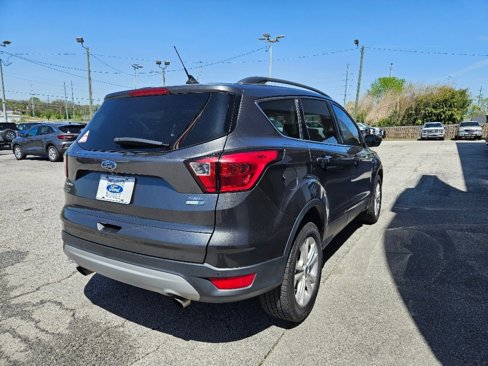 Used 2019 Ford Escape SEL image 6