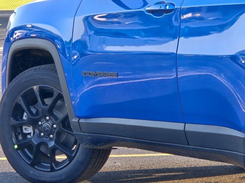 New 2025 Jeep Compass Latitude w/ Altitude Special Edition image 13