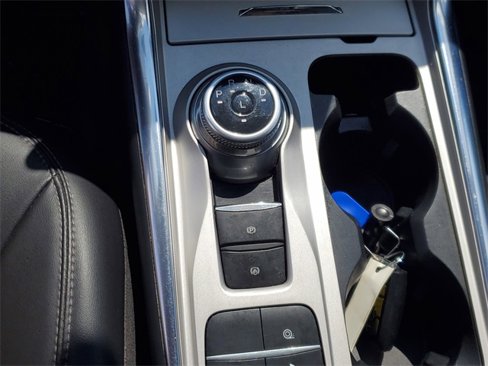 Used 2022 Ford Explorer XLT w/ Equipment Group 202A image 29