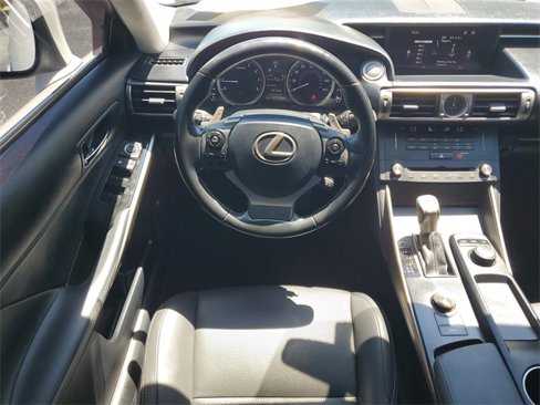 Used 2016 Lexus IS 200t image 14