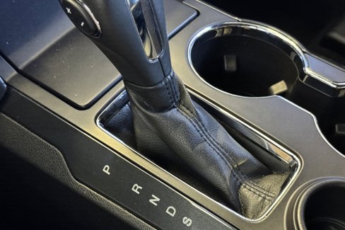 Used 2019 Ford Explorer XLT w/ Equipment Group 202A image 23