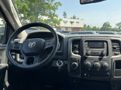 Used 2020 RAM 1500 Tradesman w/ Chrome Appearance Group image 20