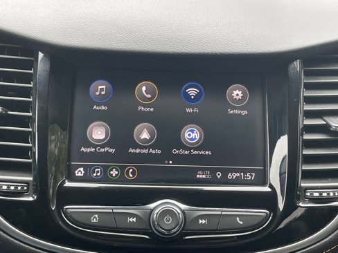 Used 2022 Chevrolet Trax LT w/ Sport Edition image 32