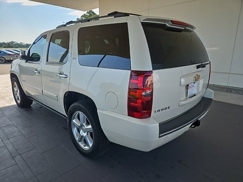 Used 2012 Chevrolet Tahoe LTZ image 9