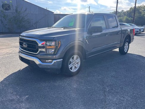 Used 2023 Ford F150 XLT image 3