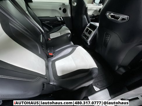 Used 2021 Land Rover Range Rover Sport SVR image 21
