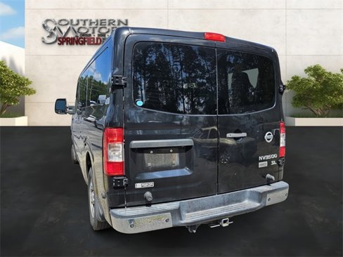 Used 2013 Nissan NV 3500 SL w/ Technology Pkg image 9