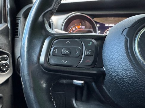 Used 2020 Jeep Wrangler Unlimited Sport image 18