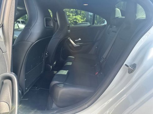 Used 2020 Mercedes-Benz CLA 250 image 25