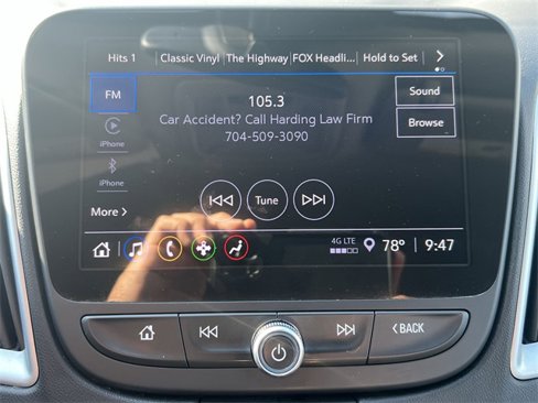 Used 2023 Chevrolet Malibu LT image 16