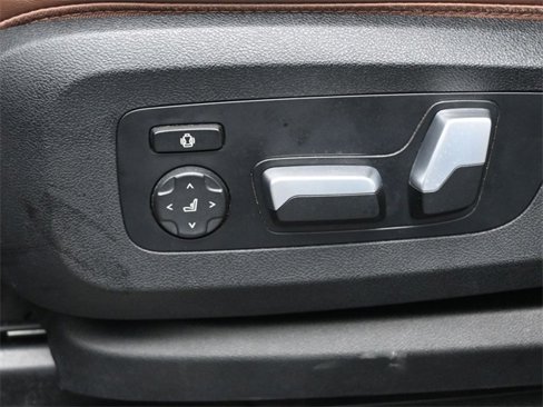 Used 2023 BMW X5 sDrive40i image 18